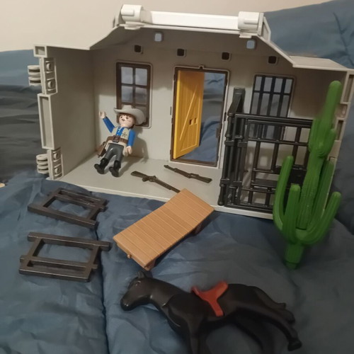 Playmobil bank and sheriff suitcase used