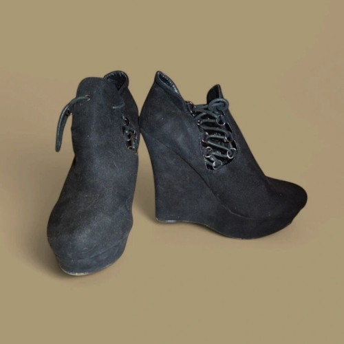 Ankle boots used, black, size 40, in good condition