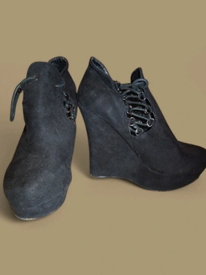 Ankle boots used, black, size 40, in good condition