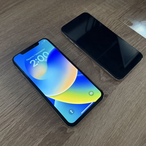 2x iPhone X 64GB for Repair or Parts, Clean iCloud