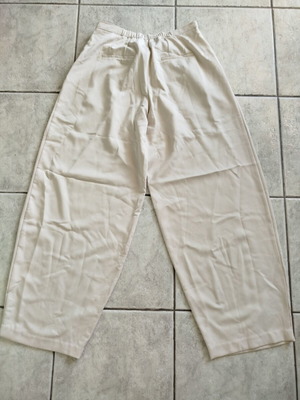 Stradivarius women's wide-leg pants beige size 38 new with tag