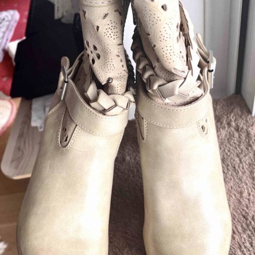 CafeNoir boots handmade boho size 37 cream with vintage effect