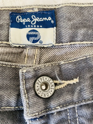 Pepe Jeans London ίσια παντελόνια μέγεθος Medium γκρι σαν καινούργιο