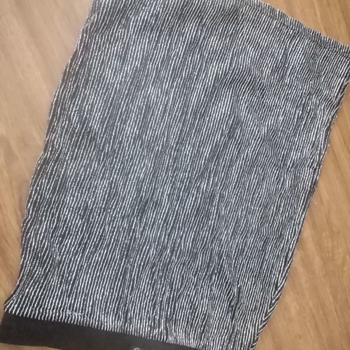 Skirt lame elastic fabric in excellent condition, Small