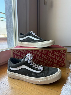 Vans Old Skool Drizzle True White sneakers size 37 used with box