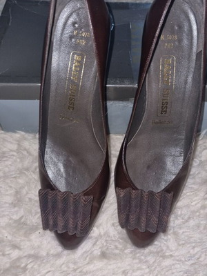 Bally pumps used, vintage burgundy, size 37-38