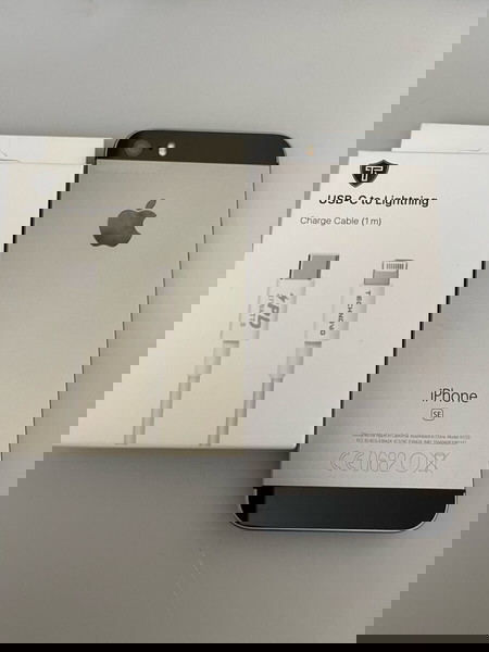 iPhone SE 1 gen 64 gb