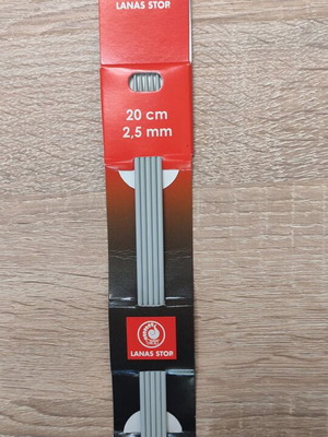 LANA knitting needles No 2.5mm, 3.5mm, 4mm new, set of 15 pieces