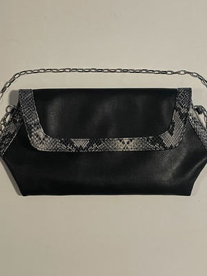 Italian genuine leather clutch bag with python print trim