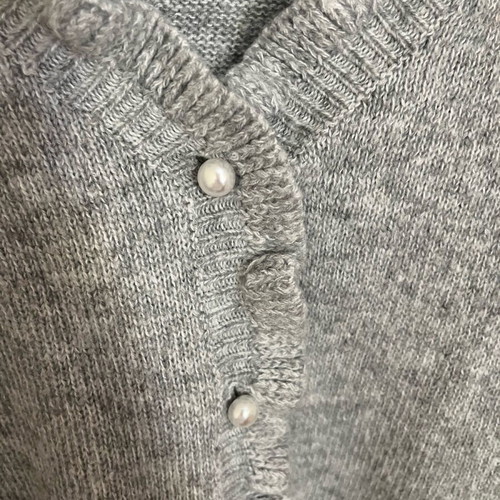 Women's gray cardigan with ruffles and pearl buttons new, one size