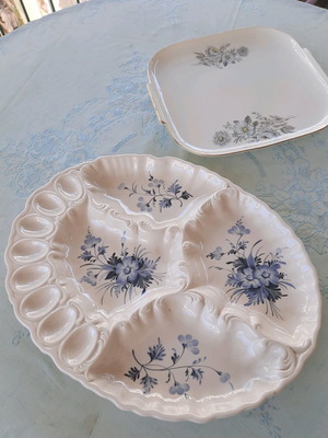 Serving platters like new, porcelain 29×31 and oval 43×33