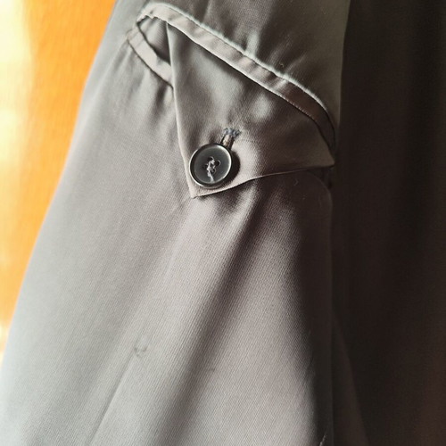 Pierre Cardin men's coat like new, size 50, gray wool with satin lining