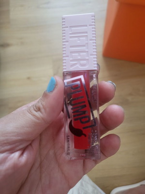 Maybelline Lifter Lipgloss new, plumping effect