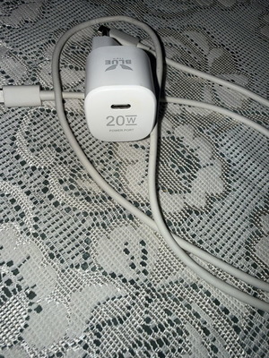 Type C charger, white