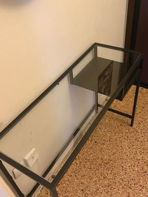 Desk with mirror used