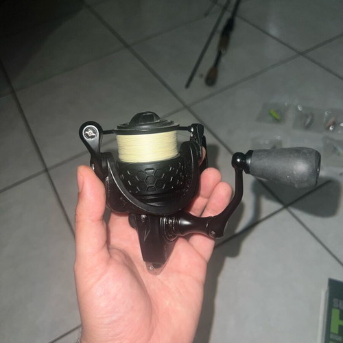 Tsurinoya fishing set with rod, reel, line and lures used
