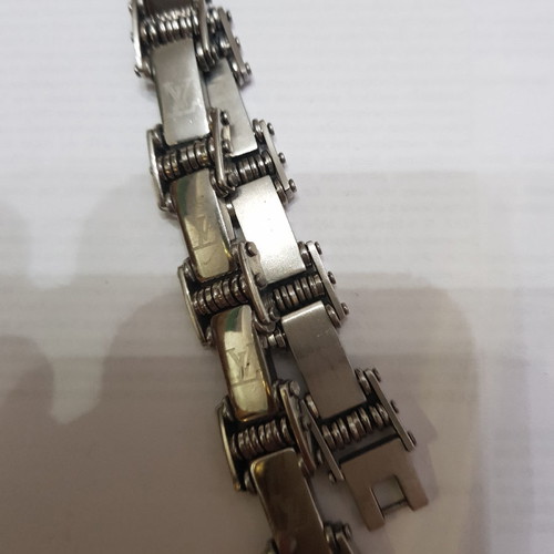Men's bracelets made of steel used