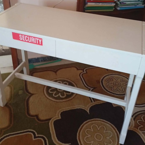 Desk small white with 2 drawers used