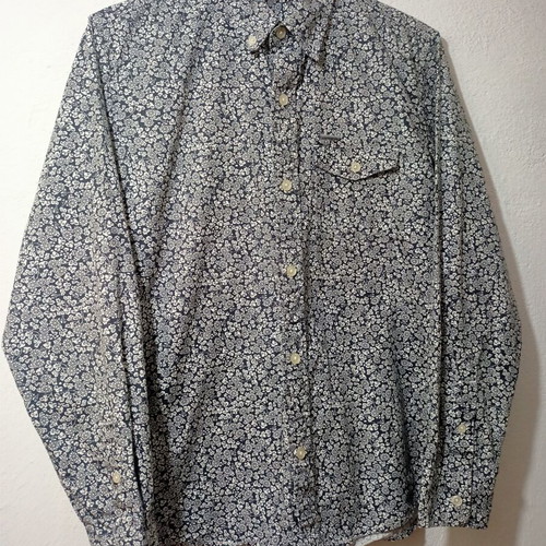 Carhartt floral shirt size S like new, 100% cotton