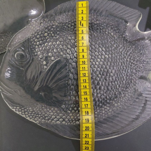 Arcoroc Poisson French plates from the 1980s, like new, set of 2