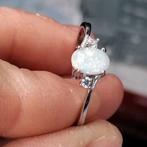 Opal ring with zirconia stones size 9 new