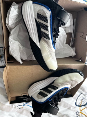 Παπούτσια μπάσκετ Adidas Own the Game 3.0 μέγεθος 31 μεταχειρισμένα