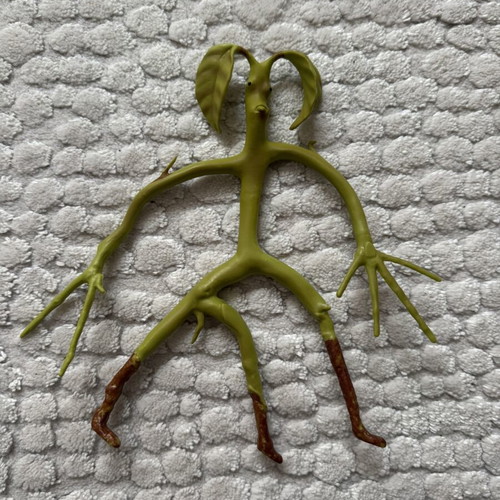 Fantastic Beasts Bowtruckle Bendable Figure 18cm like new