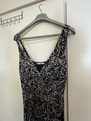 Maxi dress with light padding size M