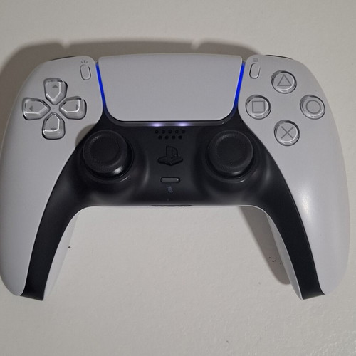 PS5 controller TMR used, analog sticks replaced no drift