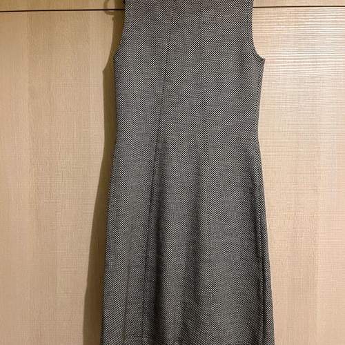 Midi checked dress VS like new, size small, black and white