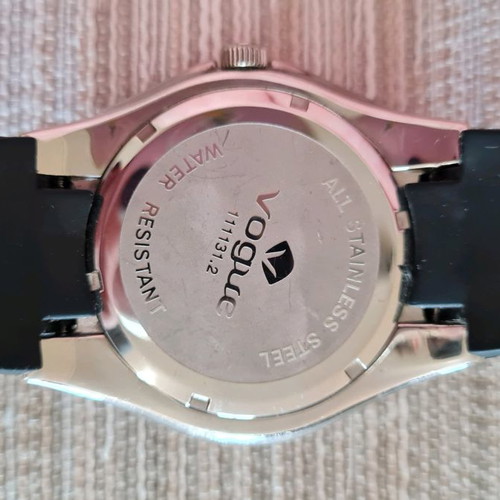 Vogue wristwatch women's new, stainless, water resistant