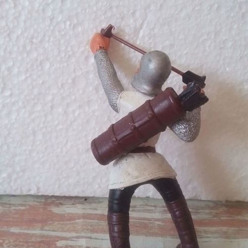 World Templar Crusader Archer Soldier figure used, height 10 cm