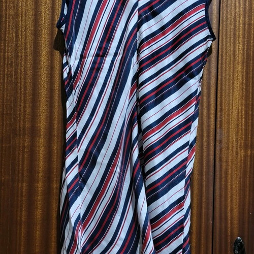 Intimissimi satin striped top like new, size S/M