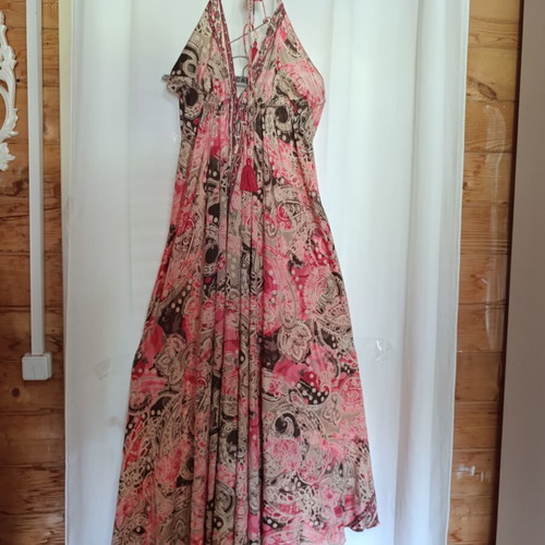 Silk backless dress new, beige and brown