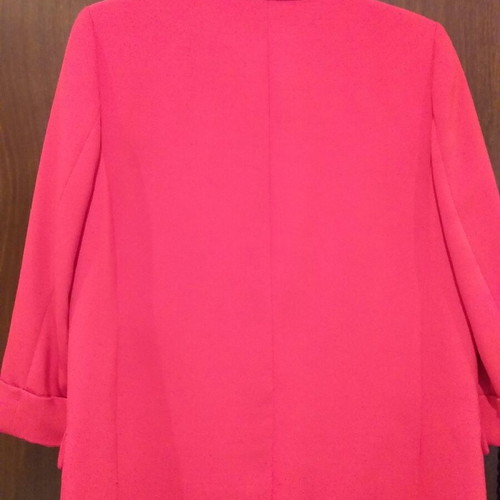 Women's blazer like new, red with buttoned sleeves