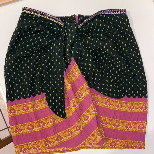Zara skirt like new small mini tight with hidden zipper