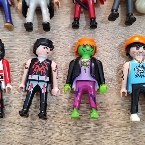 Playmobil male figures used, all together