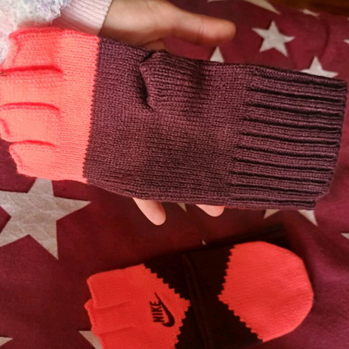 Nike gloves new