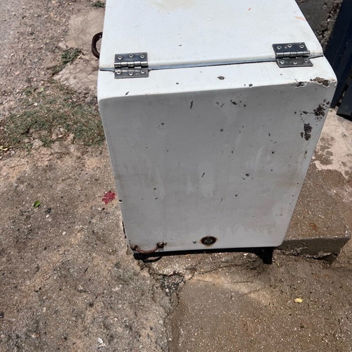 Delivery box used in good condition