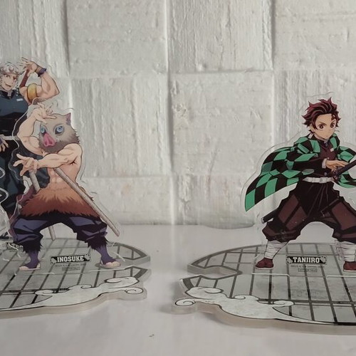 Demon Slayer acrylic stands pack like new