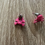 Vintage skull and crossbones stud earrings, bright pink with rhinestone