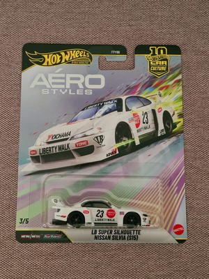 Hot Wheels LB Super Silhouette Nissan Silvia (S15)