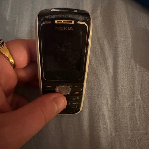 Nokia 1650 used mobile phone without charger and battery