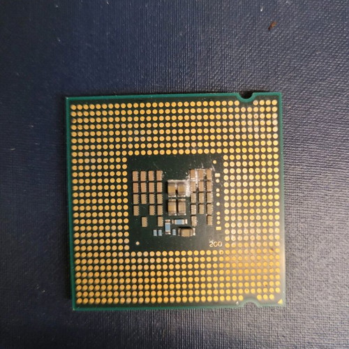 Intel Core 2 Quad Q8400 processor used, Socket LGA775