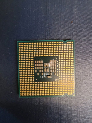 Intel Core 2 Quad Q8400 processor used, Socket LGA775