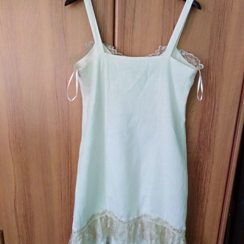 Linen dress ecru new with lace Bill Cost