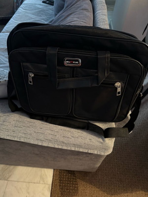 Laptop bag 15 inches like new, black