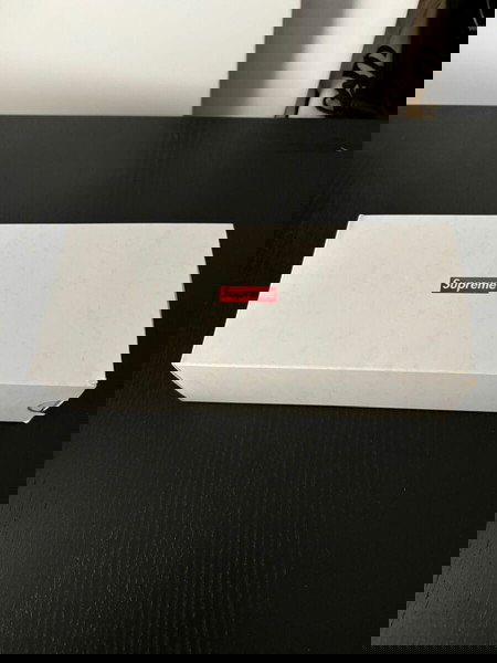 Γυαλιά ηλίου Supreme