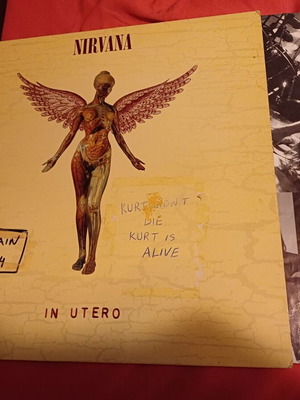 Nirvana In Utero LP μεταχειρισμένο, με γραμμένο εμπρός εξώφυλλο
