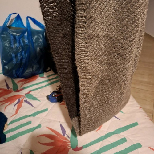 Knitted neck scarf like new
